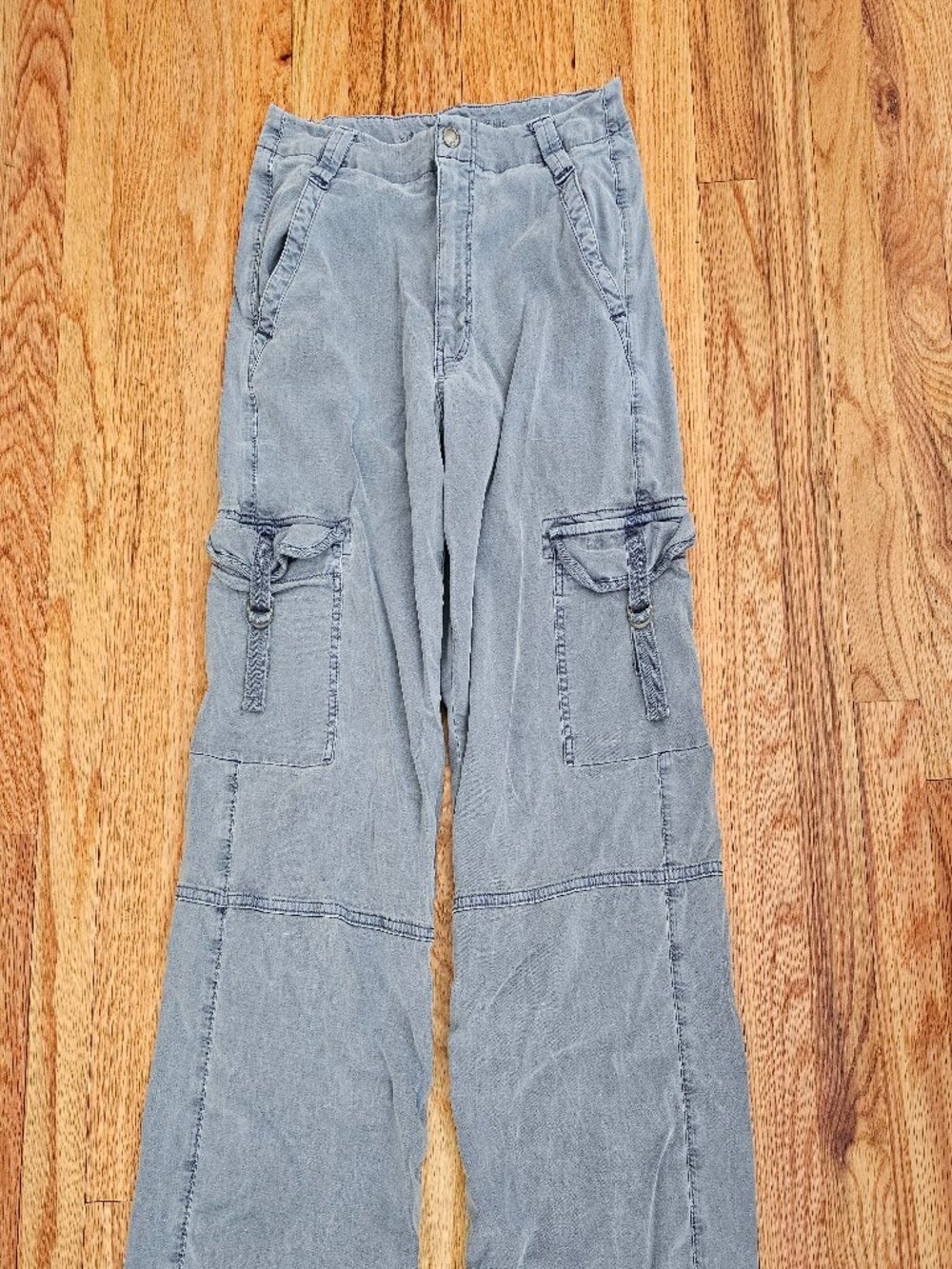 American Eagle Cargo Pants